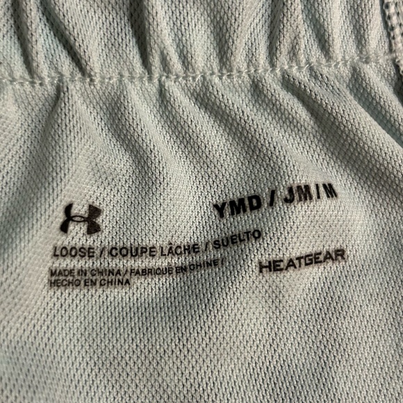 Under Armor Athletic Shorts - Picture 6 of 6